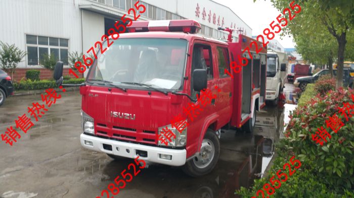 五十铃100P水罐消防车